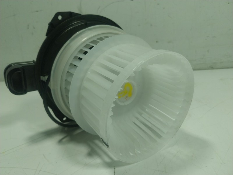 Recambio de motor calefaccion para toyota rav 4 v (_a5_, _h5_) 2.5 hybrid (axap54) referencia OEM IAM 8710358080  