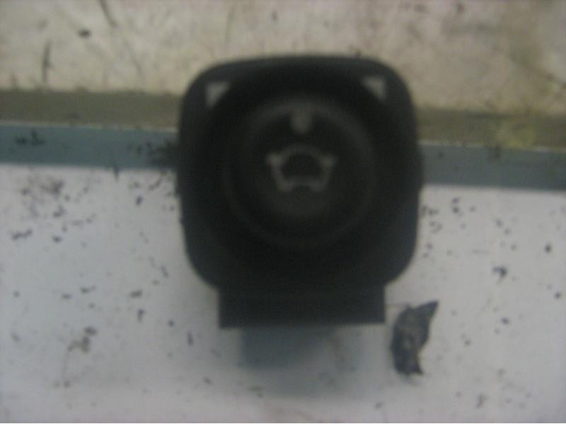 Recambio de mando retrovisor para ford scorpio berl./turnier ghia berlina referencia OEM IAM   