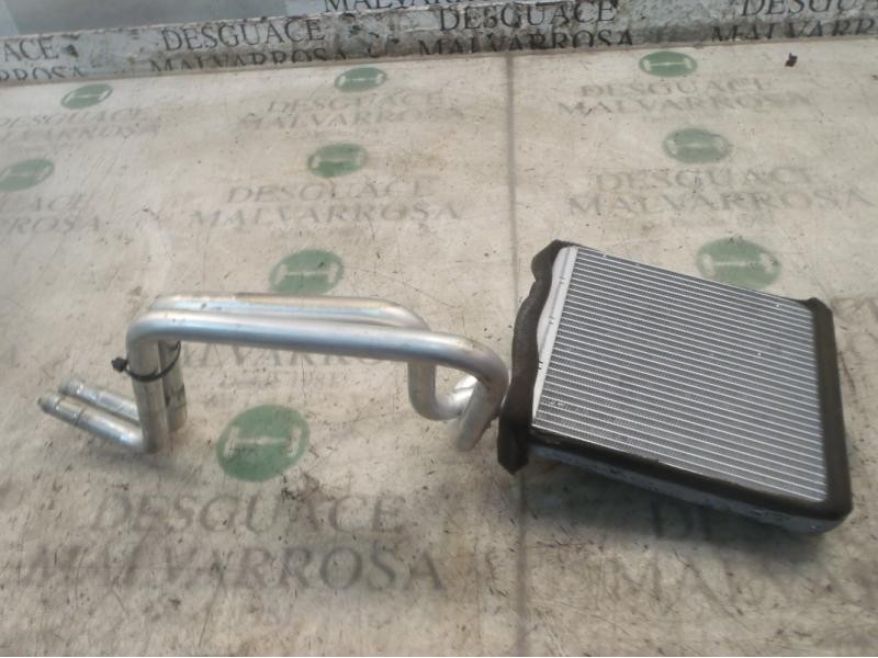 Recambio de radiador calefaccion / aire acondicionado para land rover freelander (lr2) td4 e referencia OEM IAM LR002632  