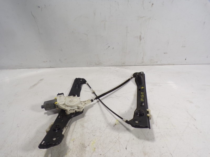 Recambio de elevalunas delantero derecho para bmw serie 3 berlina (e90) 325d referencia OEM IAM 51337140588 6927028 