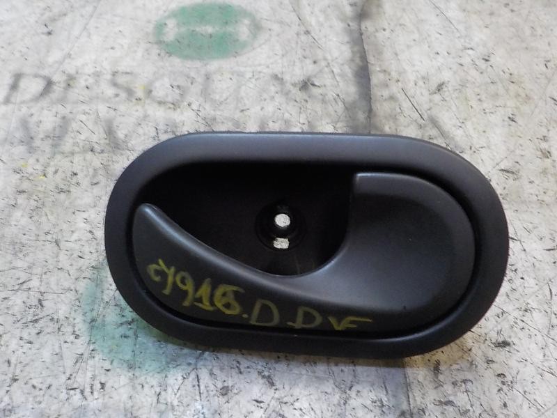 Recambio de maneta interior delantera derecha para renault clio iii 1.5 dci diesel referencia OEM IAM 8200310580  