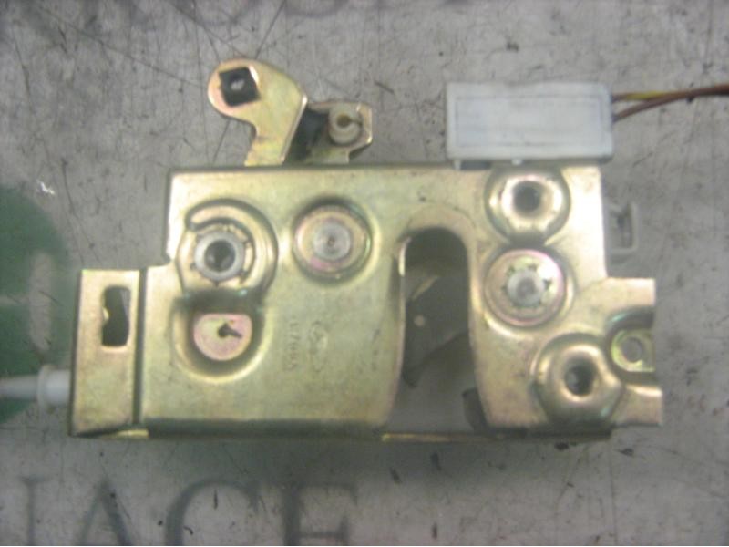 Recambio de cerradura puerta delantera derecha para ford scorpio berl./turnier ghia berlina referencia OEM IAM   