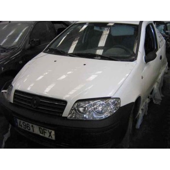 FIAT PUNTO BERLINA (188)