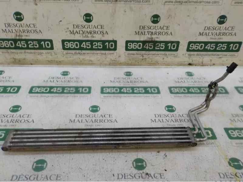 Recambio de radiador aceite para volkswagen touareg (7l6) v6 tdi referencia OEM IAM 7L8422885A 7L8422885A 