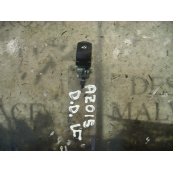 MANDO ELEVALUNAS DELANTERO DERECHO 