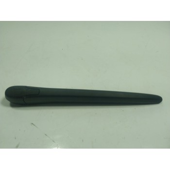 BRAZO LIMPIA TRASERO A1678207102 