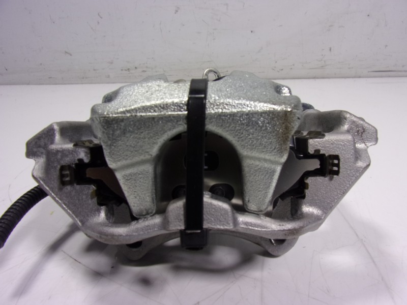 Recambio de pinza freno trasera izquierda para toyota corolla hybrid referencia OEM IAM 4785002350  46310F4011