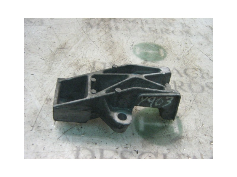Recambio de soporte cambio para peugeot 306 break style referencia OEM IAM   