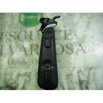 MANDO ELEVALUNAS DELANTERO DERECHO 