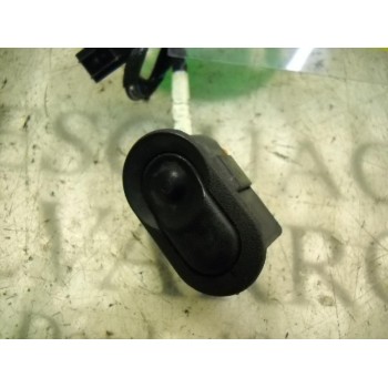 MANDO ELEVALUNAS TRASERO IZQUIERDO 