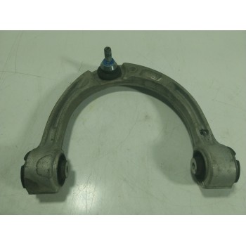 BRAZO SUSPENSION SUPERIOR DELANTERO DERECHO A1673301400 A1673301000 