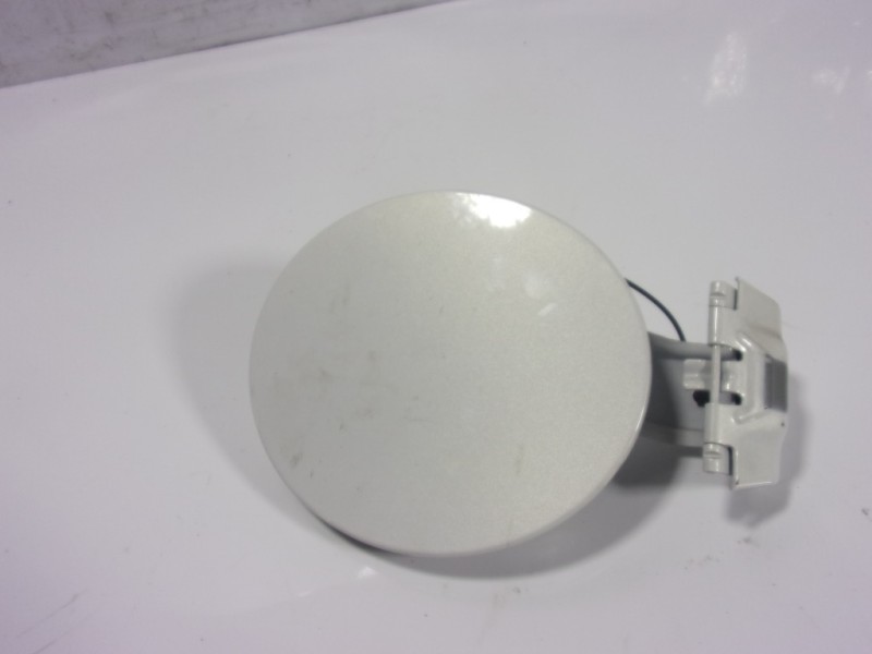 Recambio de tapa combustible para mazda 3 lim. (bl) 2.2 turbodiesel cat referencia OEM IAM BBN942410  