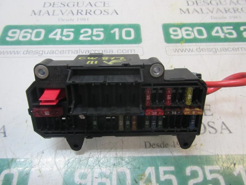 Recambio de caja reles / fusibles para bmw serie 7 (e65/e66) 4.4 v8 32v cat referencia OEM IAM 61136900583  