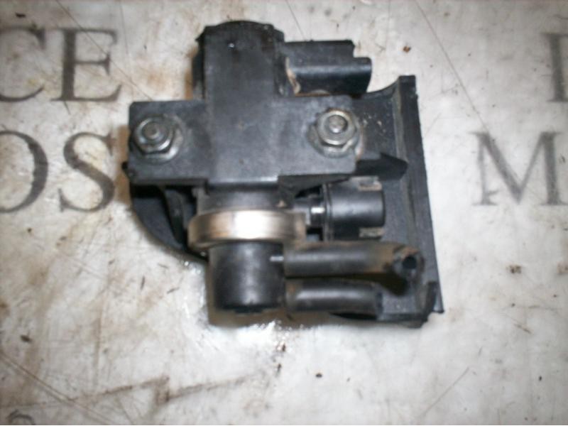 Recambio de valvula aire adicional para ford fiesta (cbk) ghia referencia OEM IAM   