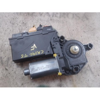 MOTOR ELEVALUNAS TRASERO IZQUIERDO 8E0959801E 0130721767 0130721767
