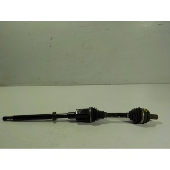 TRANSMISION DERECHA A2533302200 