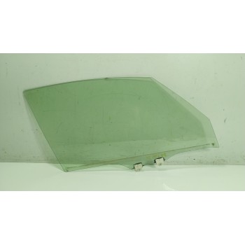 CRISTAL PUERTA DELANTERO DERECHO 