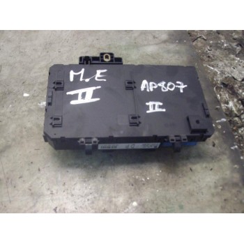 CAJA RELES / FUSIBLES 