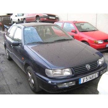 VOLKSWAGEN PASSAT BERLINA (312)