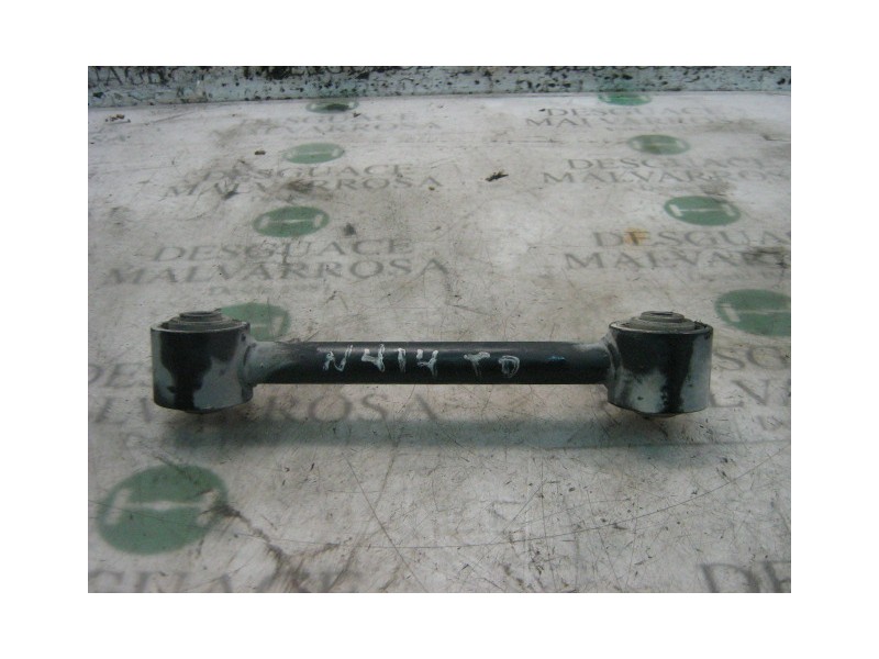 Recambio de tirante trasero derecho para nissan terrano/terrano.ii (r20) 2.7 turbodiesel referencia OEM IAM   