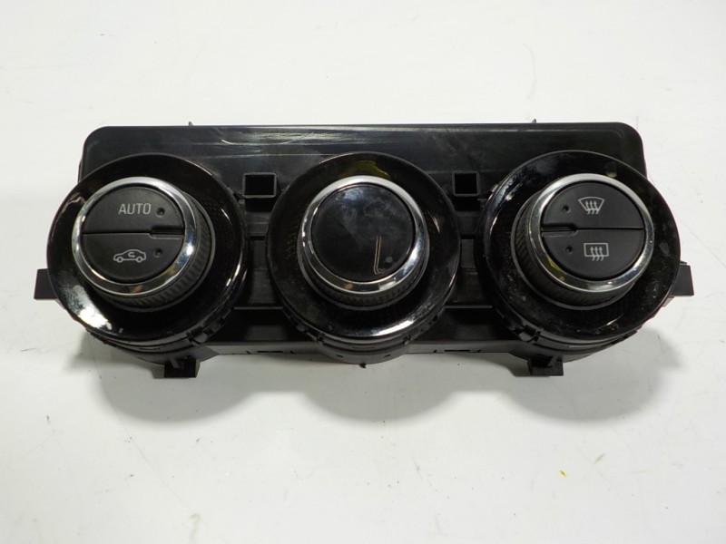 Recambio de mando climatizador para opel corsa e 1.4 referencia OEM IAM 13468064 13468064 