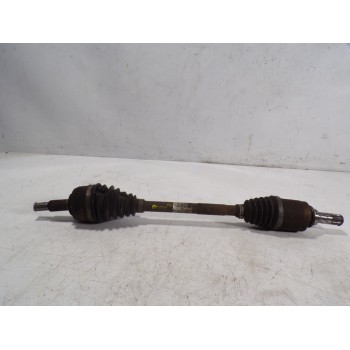 TRANSMISION IZQUIERDA 391016204R 8200847584 