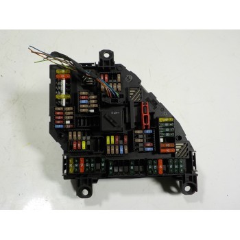 CAJA RELES / FUSIBLES 61149264923 926492302 