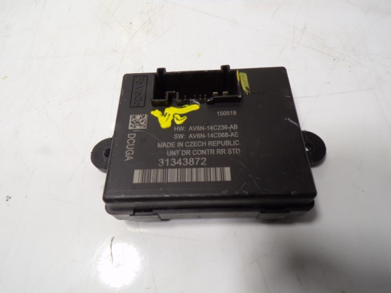 Recambio de modulo electronico para volvo v40 cross country 2.0 diesel cat referencia OEM IAM 31343873 31343872 