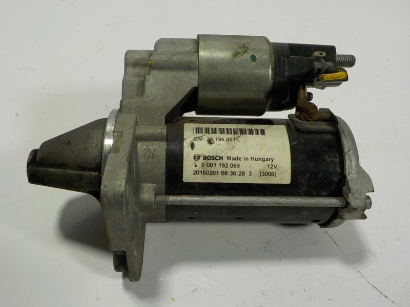 Recambio de motor arranque para opel corsa e 1.4 referencia OEM IAM 25196021 25196021 