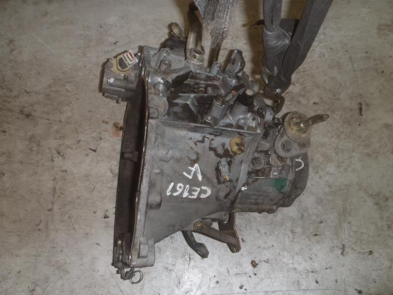 Recambio de caja cambios para peugeot 206 berlina xt referencia OEM IAM  20DL72 