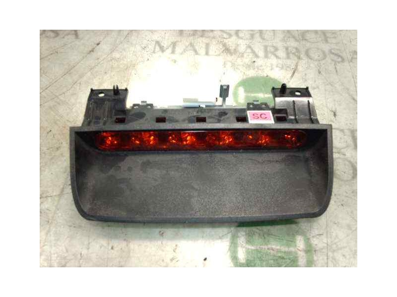 Recambio de piloto trasero central para daewoo lacetti 1.6 cat referencia OEM IAM   