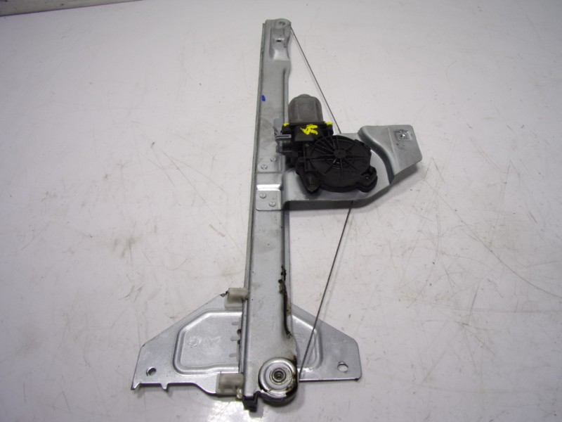 Recambio de elevalunas delantero derecho para peugeot partner tepee b9 1.6 16v hdi referencia OEM IAM 9222EQ  