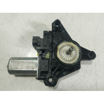 MOTOR ELEVALUNAS TRASERO IZQUIERDO 71777188 886131 