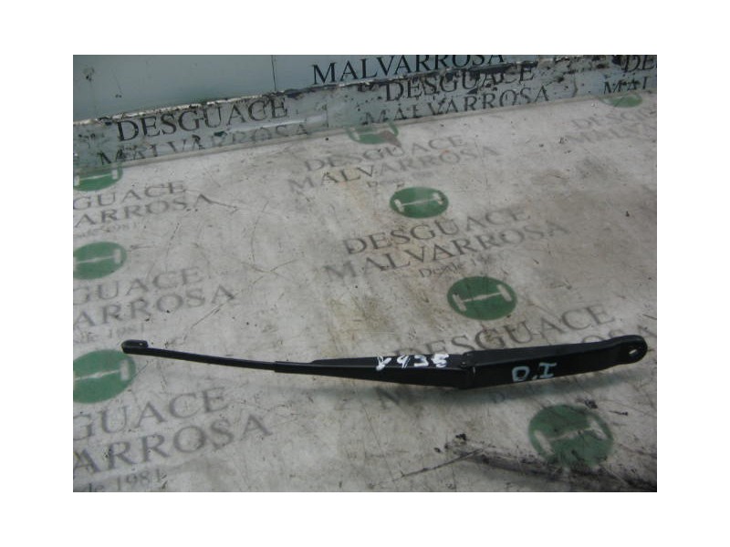 Recambio de brazo limpia delantero izquierdo para fiat punto berlina (188) 1.2 8v referencia OEM IAM   