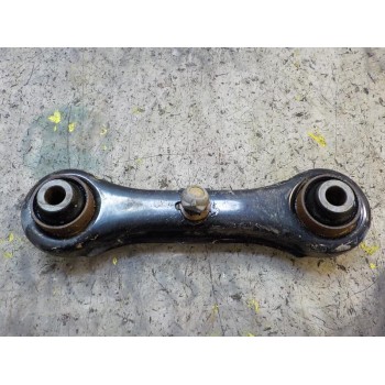 BRAZO SUSPENSION SUPERIOR TRASERO DERECHO 4117A005 