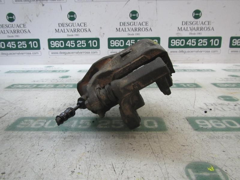 Recambio de pinza freno delantera derecha para peugeot 207 1.4 referencia OEM IAM 4400R7  