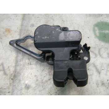 CERRADURA MALETERO / PORTON 