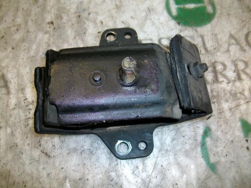 Recambio de soporte motor izquierdo para nissan pick-up (d22) cabina simple profesional 4x4 referencia OEM IAM   