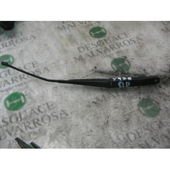 BRAZO LIMPIA DELANTERO DERECHO 