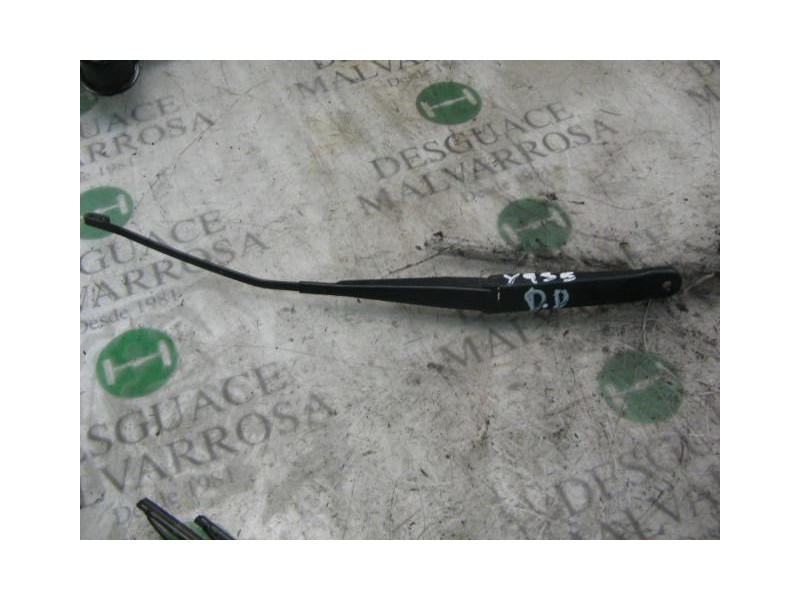 Recambio de brazo limpia delantero derecho para fiat punto berlina (188) 1.2 8v referencia OEM IAM   