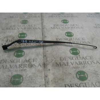 BRAZO LIMPIA DELANTERO DERECHO 