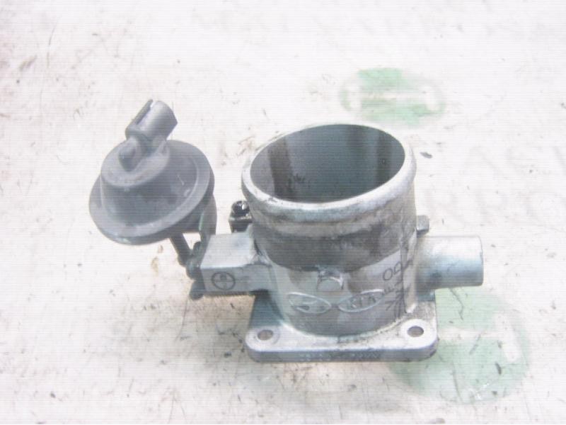 Recambio de caja mariposa para kia cerato 2.0 ex crdi berlina (4-ptas.) referencia OEM IAM   