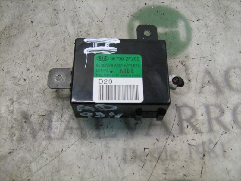 Recambio de modulo electronico para kia cerato 2.0 ex crdi berlina (4-ptas.) referencia OEM IAM   