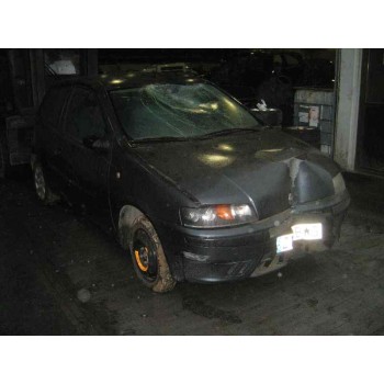 FIAT PUNTO BERLINA (188)