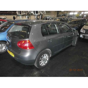 VOLKSWAGEN GOLF V BERLINA (1K1)