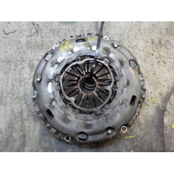 KIT EMBRAGUE 2300A036 