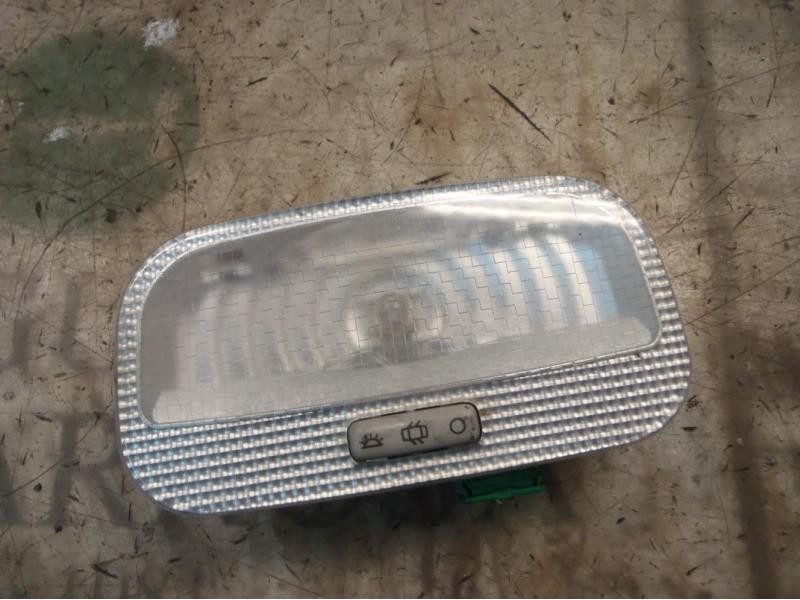 Recambio de piloto interior para peugeot 307 (s1) xsi referencia OEM IAM 6362Q0  