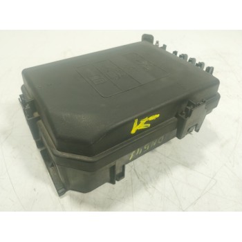 CAJA RELES / FUSIBLES 39040852 39019187 