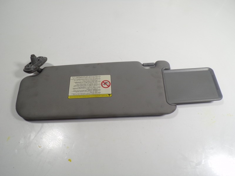 Recambio de parasol derecho para kia sorento 2.2 crdi cat referencia OEM IAM 852202P200H9  