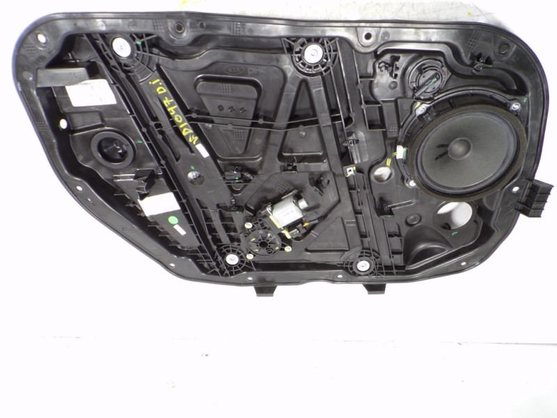 Recambio de elevalunas delantero izquierdo para kia ceed 1.6 crdi cat referencia OEM IAM 82471J7000 82470J7000 F00C120J00